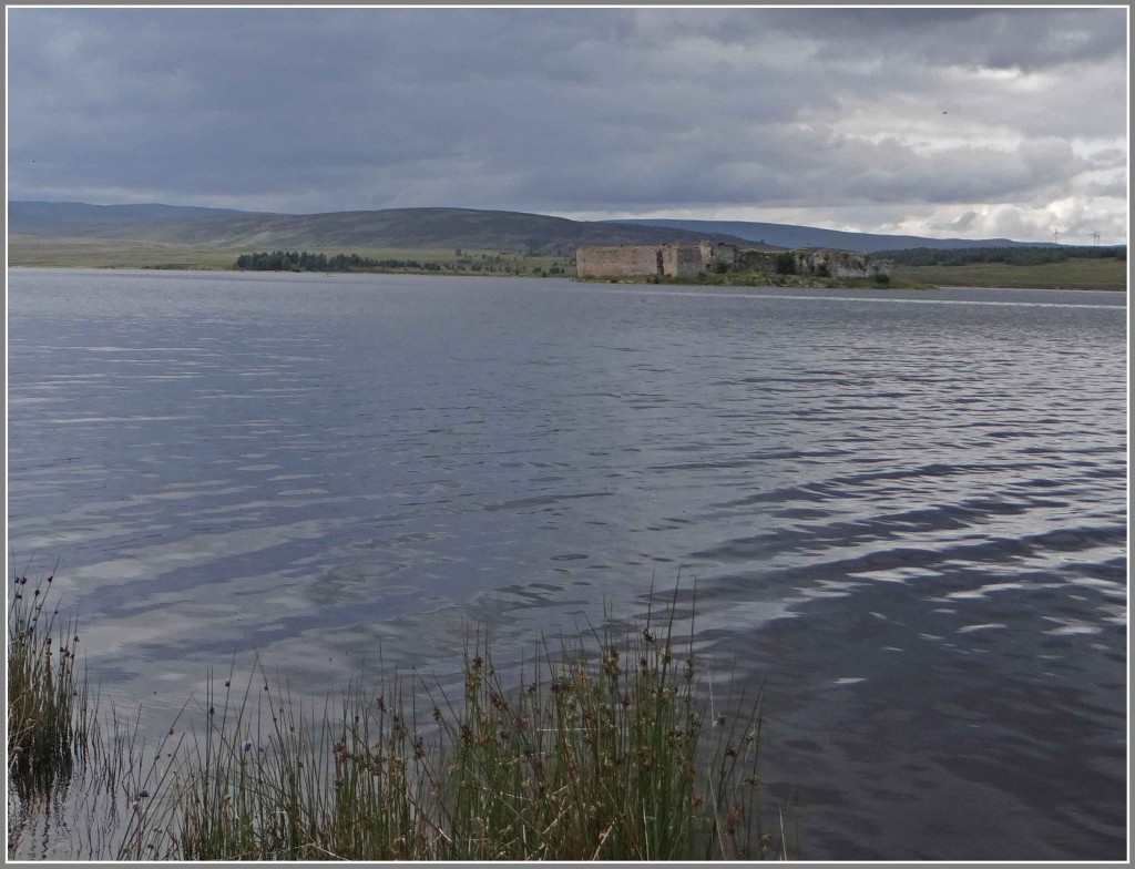 1-030821-Loch-in-Dorb.jpg