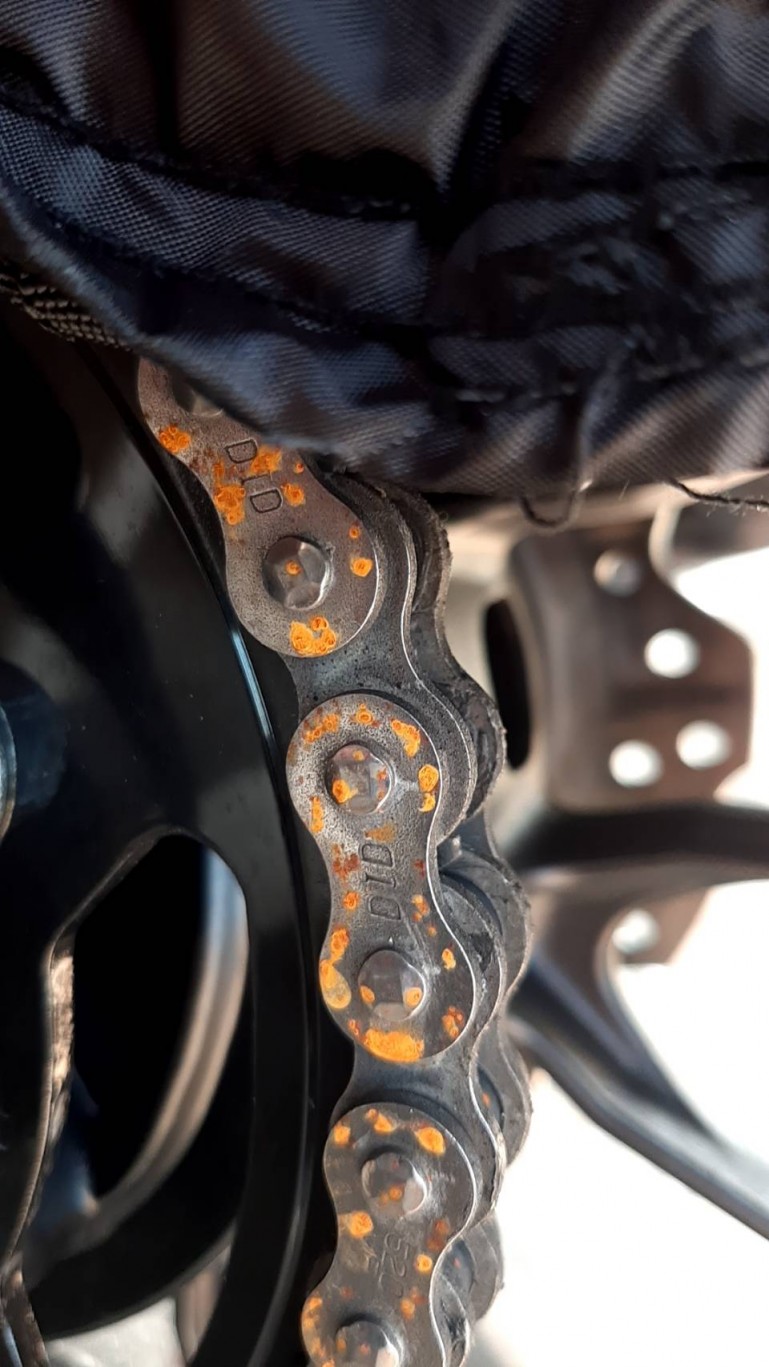 Chain Lubing page 1 Maintenance and Servicing Honda CB500X