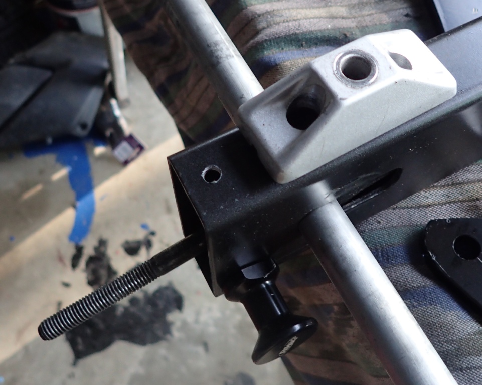 Getting the chain adjusters to stay in place when changing tyres page 1 Tyres and Wheels